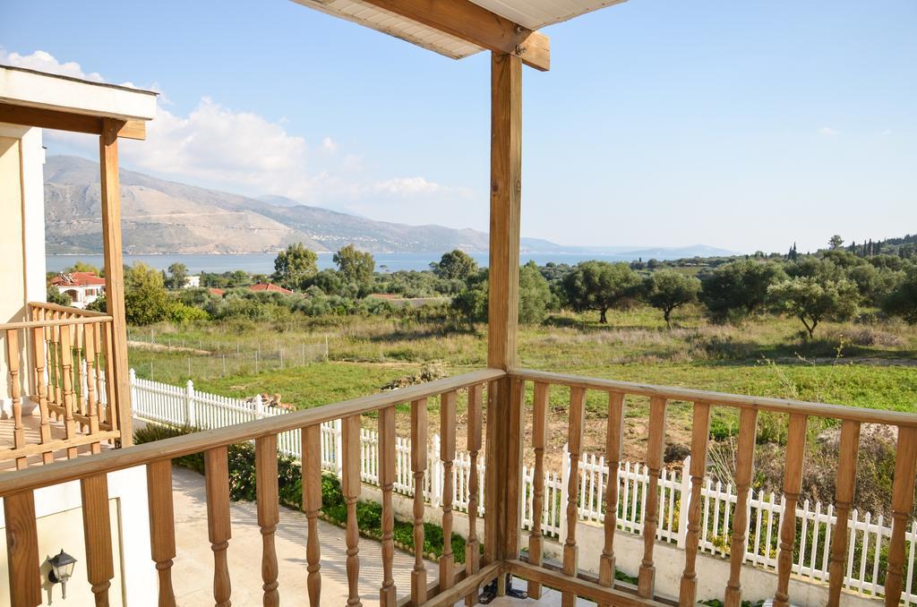 ליקסורי Ermolaos Hillside Villas מראה חיצוני תמונה